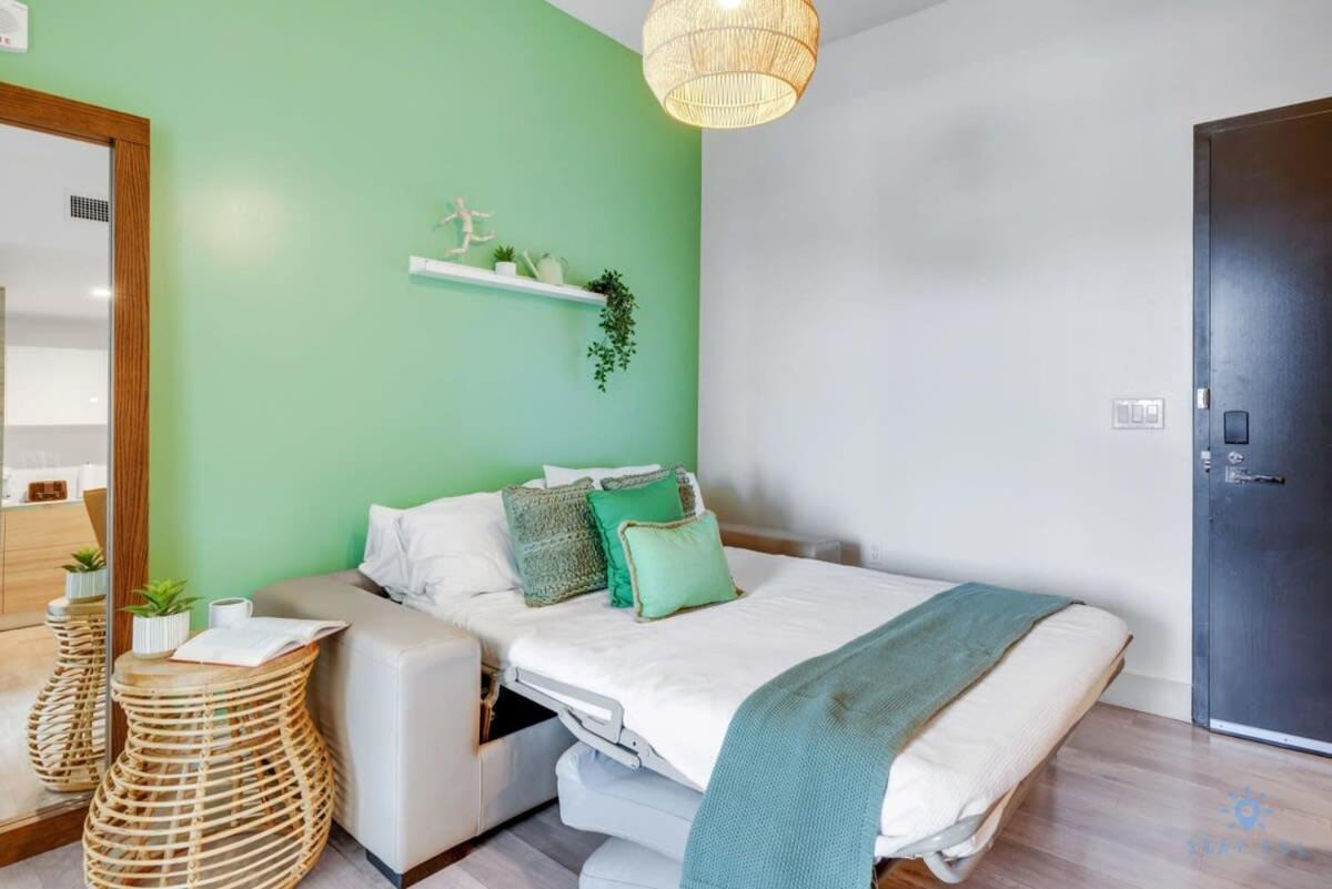 Rooftop Pool - Balcony - Hollywood Beach Broad - Walk Екстериор снимка